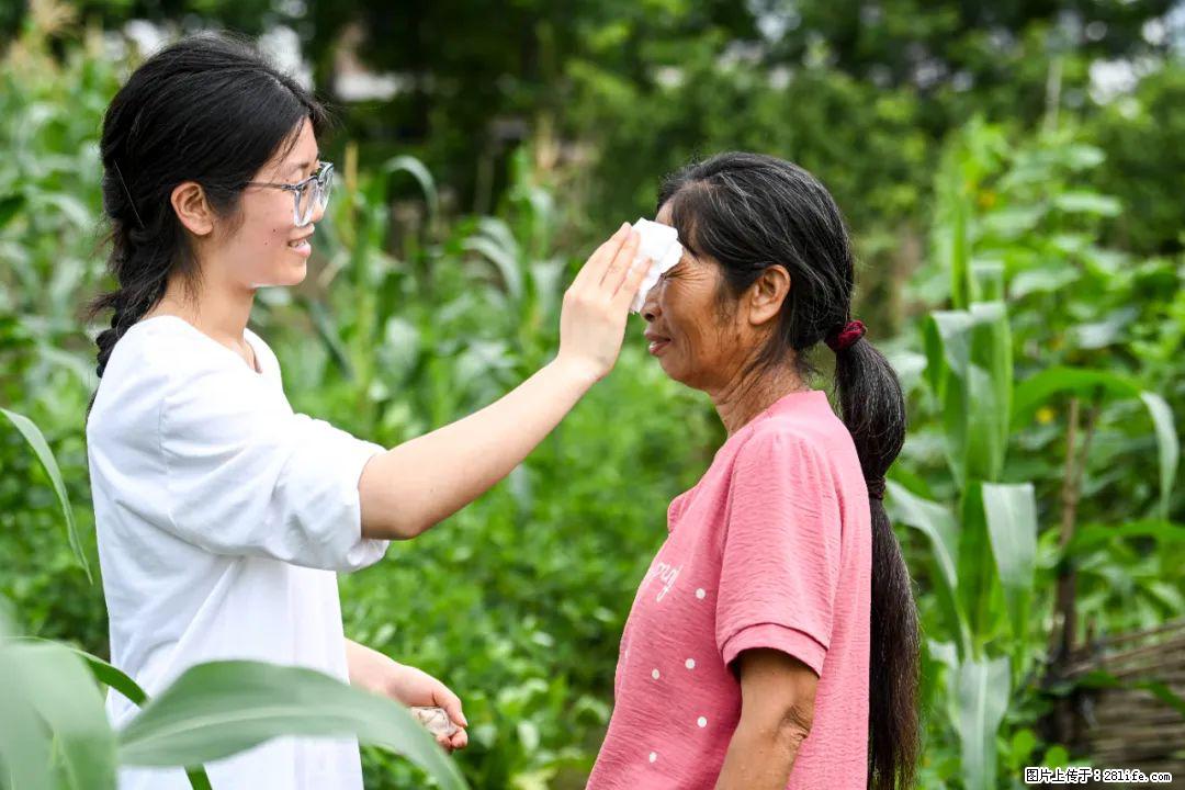 全网追的“扁担女孩”，找了一份暑假工，时薪12元 - 赣州生活资讯 - 赣州28生活网 ganzhou.28life.net